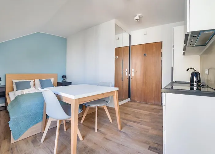 Promenada, Sun & Snow * 미엥지즈드로예