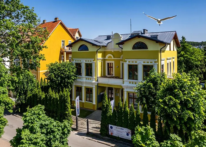 Promenada, Sun & Snow