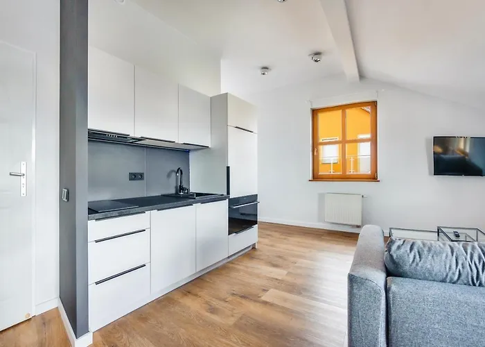 Promenada, Sun & Snow * 미엥지즈드로예